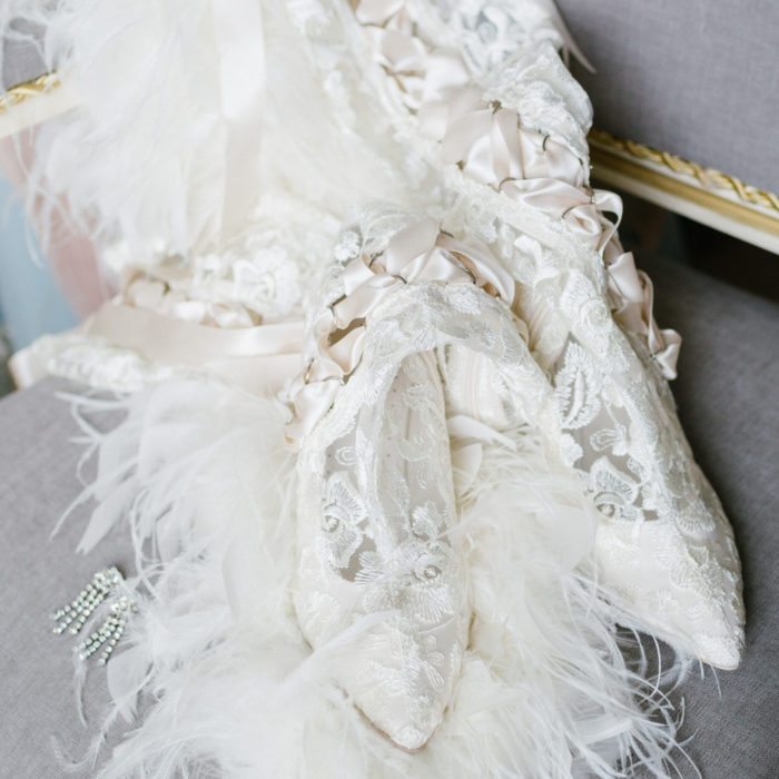 Goodnigth Sweetheart Ivory Lace Wedding Boots Detail