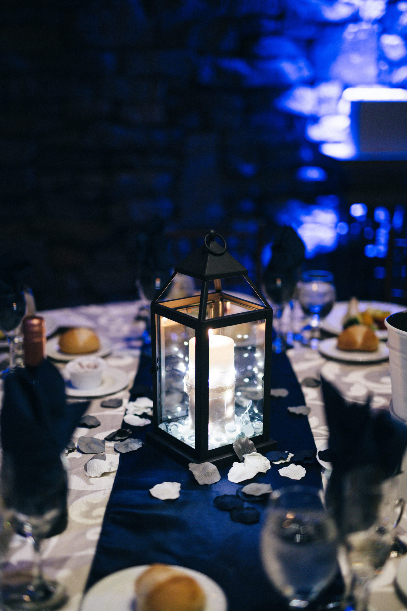 Blue and Silver Winter Wedding with Lace 