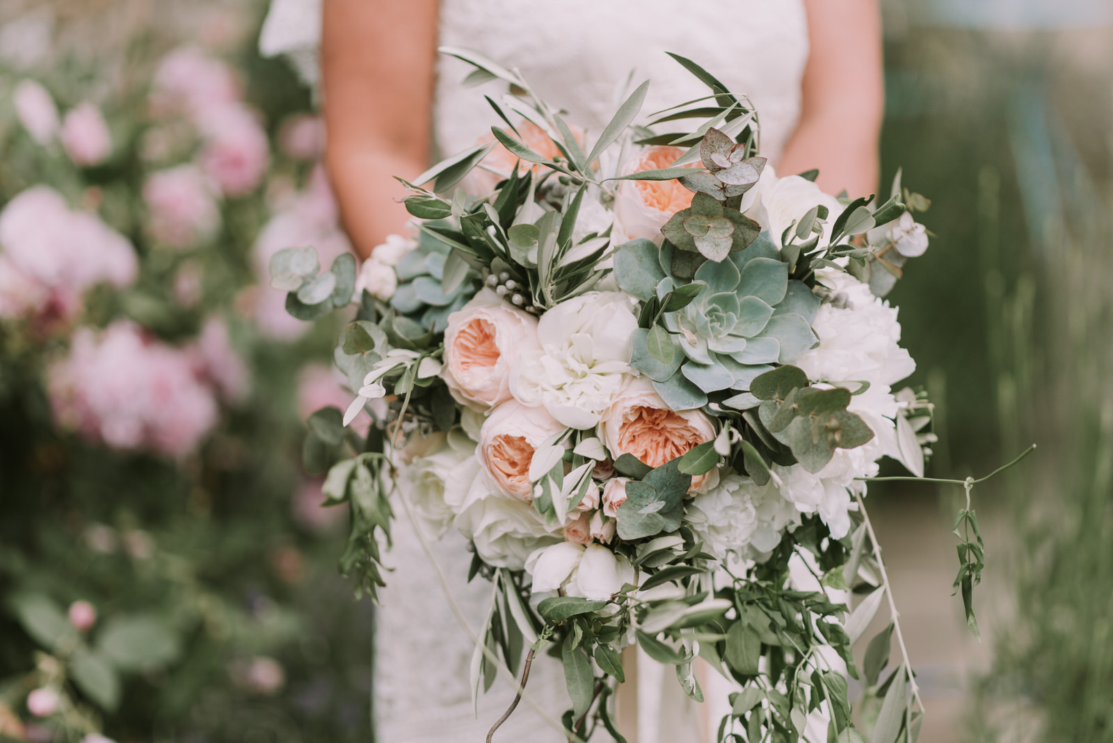 Rustic Peach and Ivory Wedding Bouquet