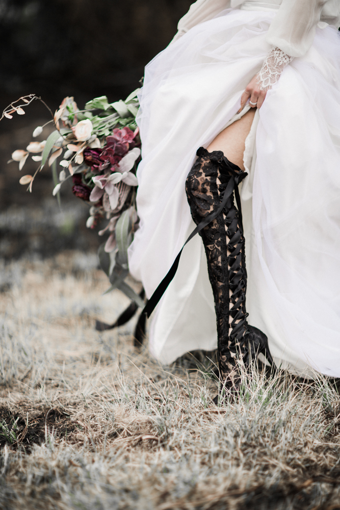 A Sultry Dark Romance Bridal Editorial