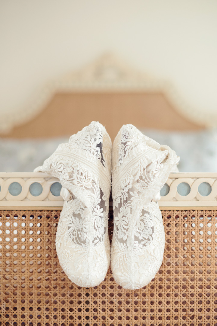 Olivia Evangeline Elliot 2 House of Elliot Lace Boots Testimonials