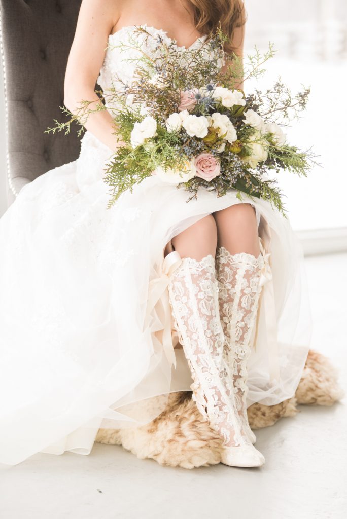 Elegant & Romantic Winter Wedding Inspiration