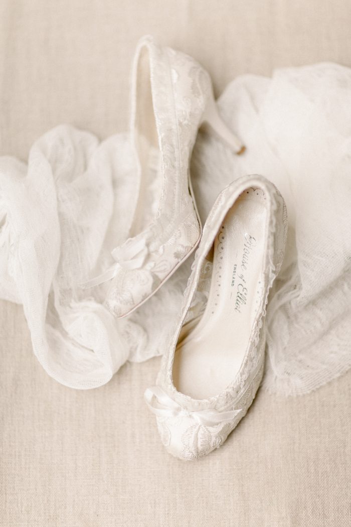 Vintage Lace Wedding Shoes
