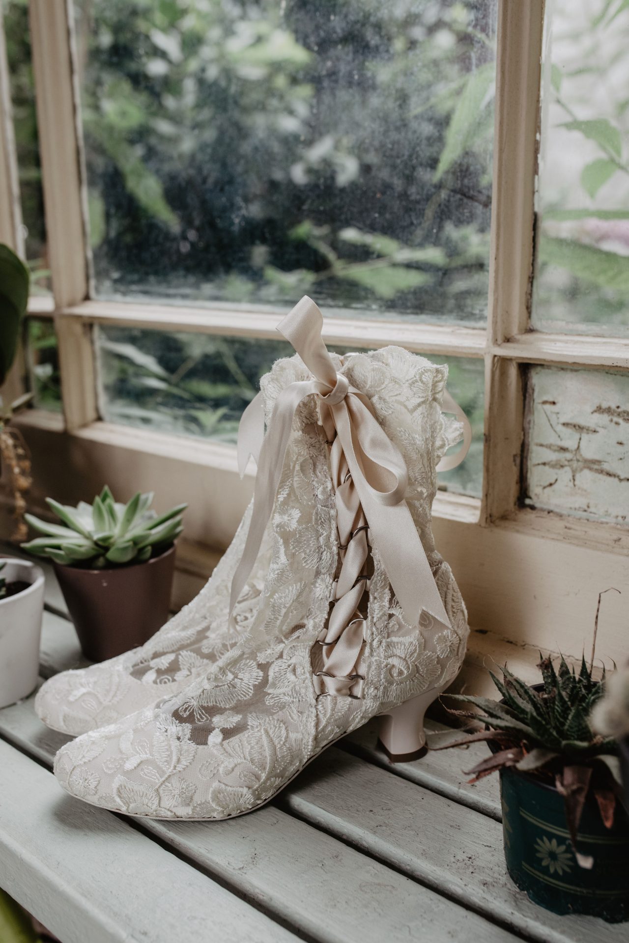 Victorian Lace Bridal Boots uk