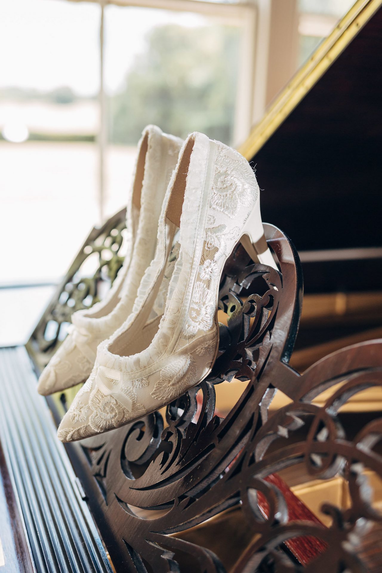 Vintage Ivory Lace Wedding Shoes